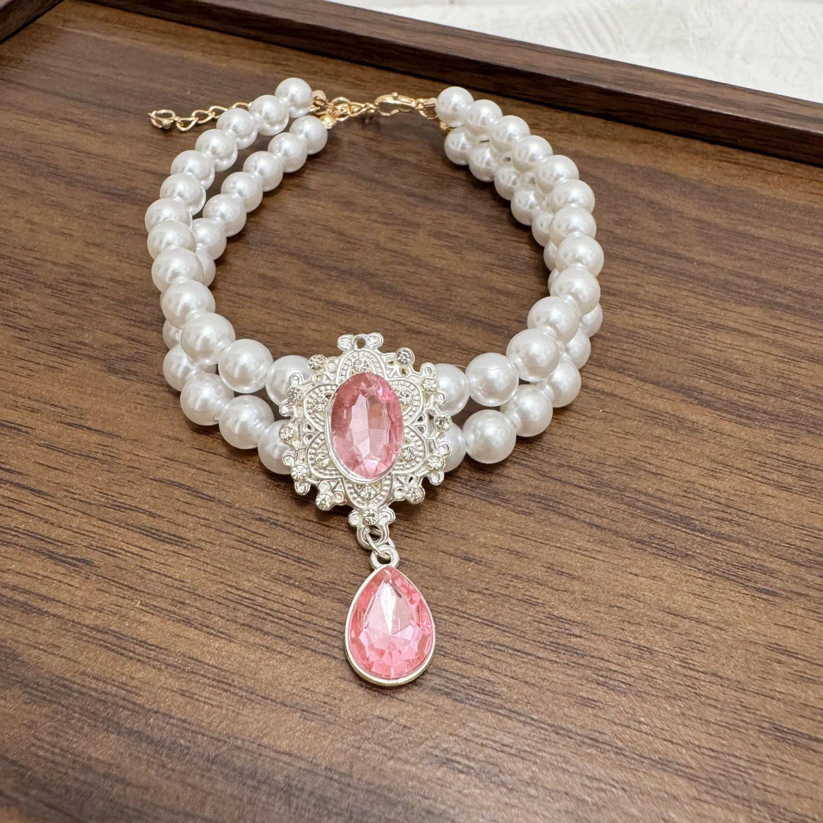 Pet Pearl Gemstone Necklace