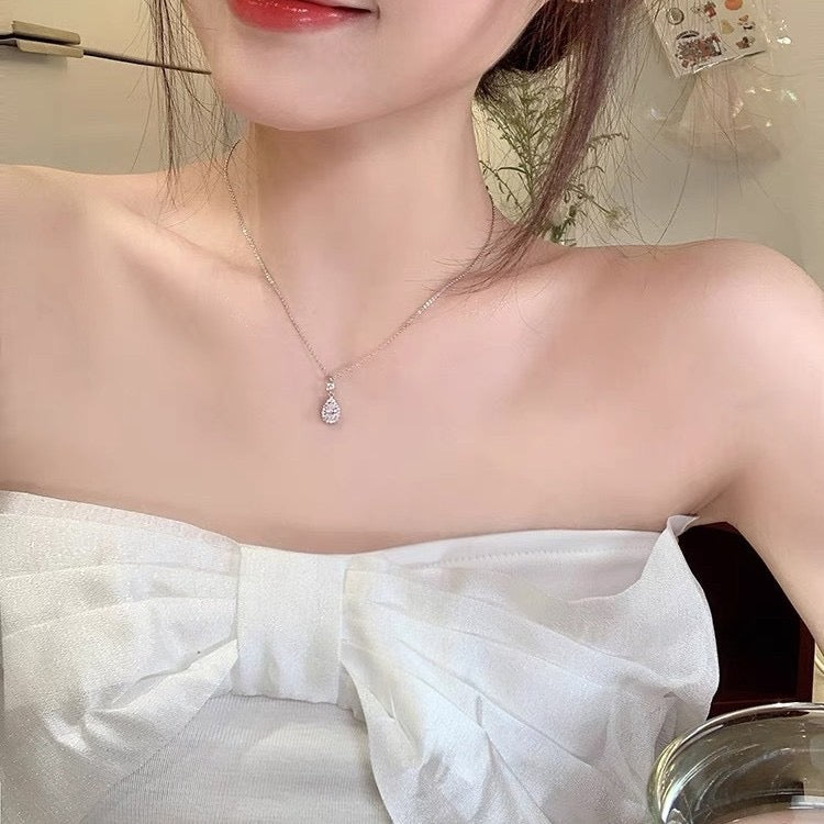水滴吊坠